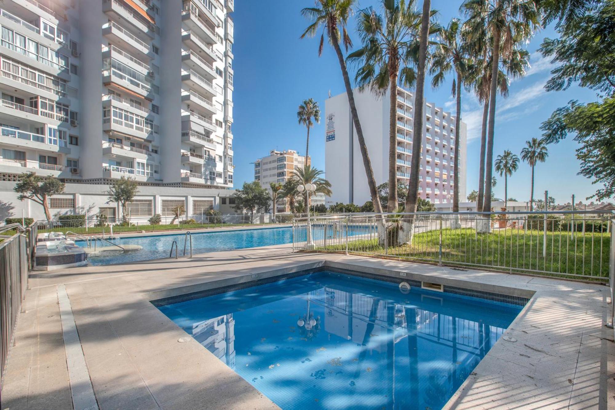 Next To Puerto Marina And The Beach Benalmádena Exterior foto